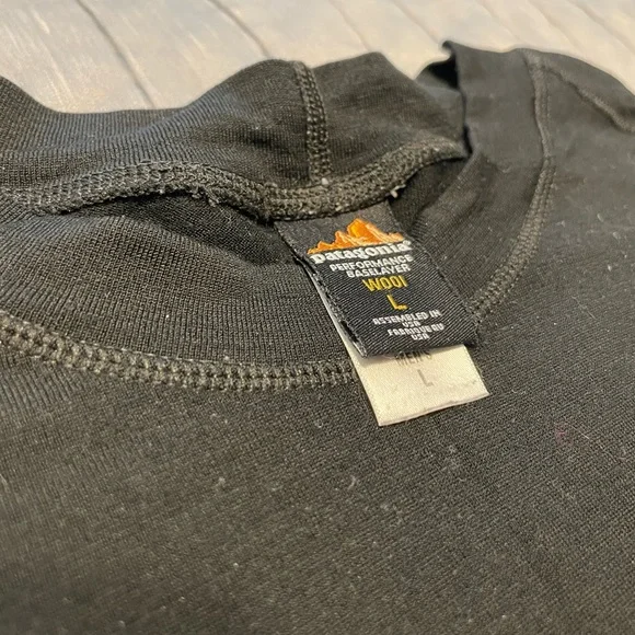 Patagonia Wool Base Layer - Picture 2 of 3